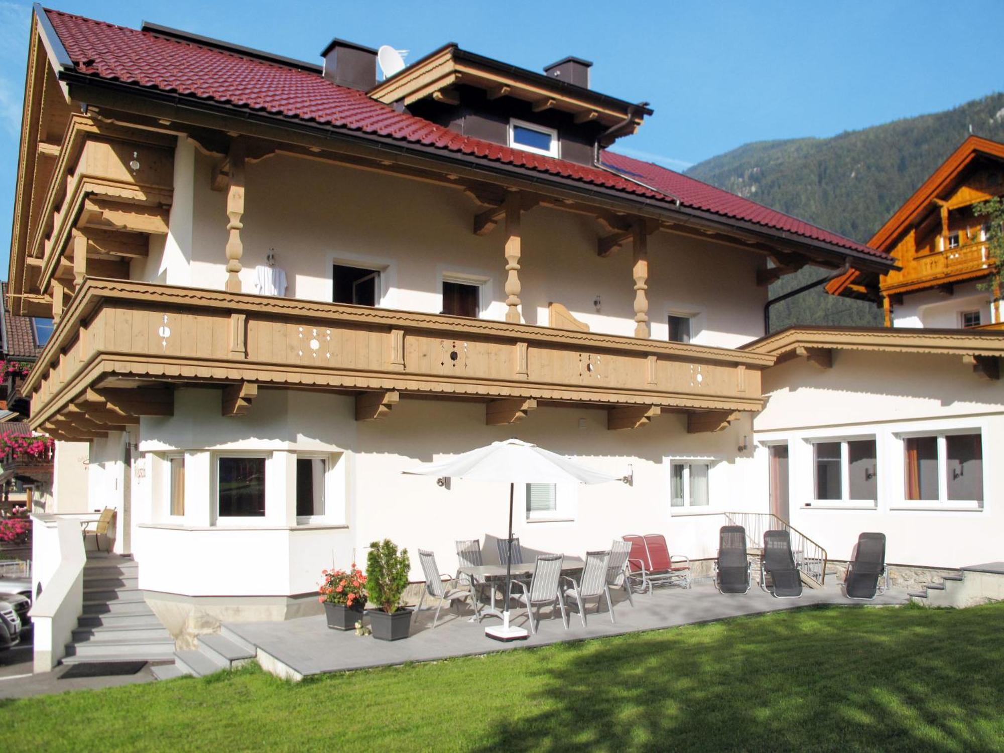 Chalet Wegscheider By Interhome Майрхофен Экстерьер фото